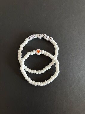 Kids Tennessee Vols Bracelet Set | “GO VOLS” + Heart Bracelet | 6” Stretch Game